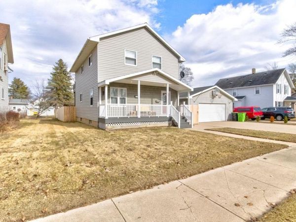 228 N FRANKLIN STREET, Oconto Falls, WI 54154