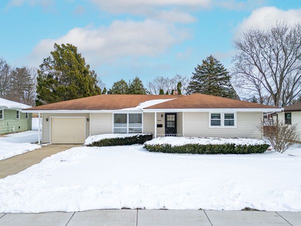 3507 Packard Parkway , Rockford, IL 61101