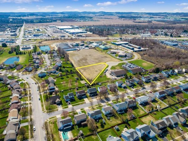 1631 Hubbard Drive , Lancaster, OH 43130