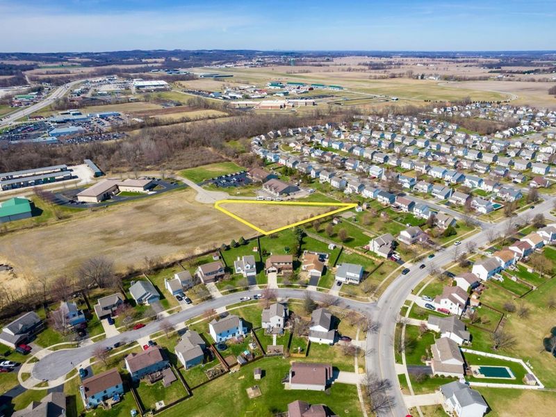 1631 Hubbard Drive , Lancaster, OH 43130 Photo 3