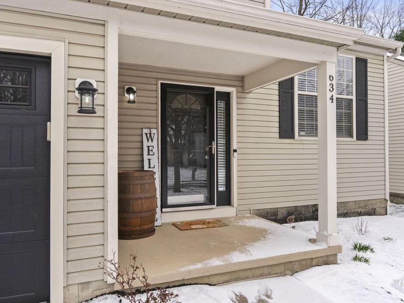 634 Arden Street, Lewis Center, OH 43035 Photo 2