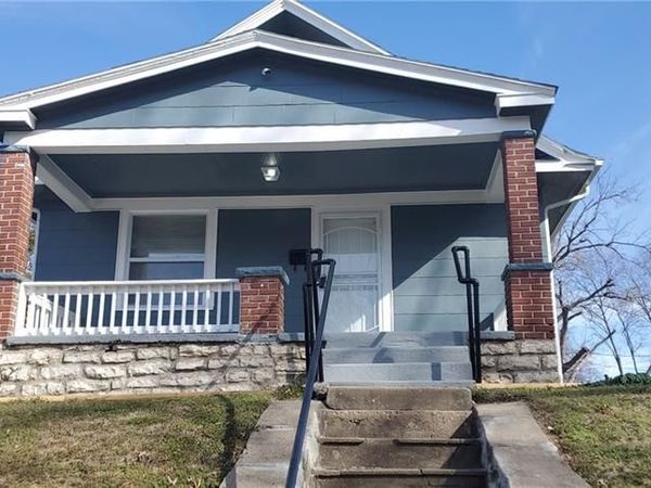 6004 E 9th Street, Kansas City, MO 64125
