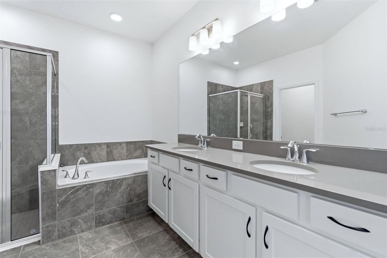 1147 Franklin Tree Lane, Sanford, FL 32771 Photo