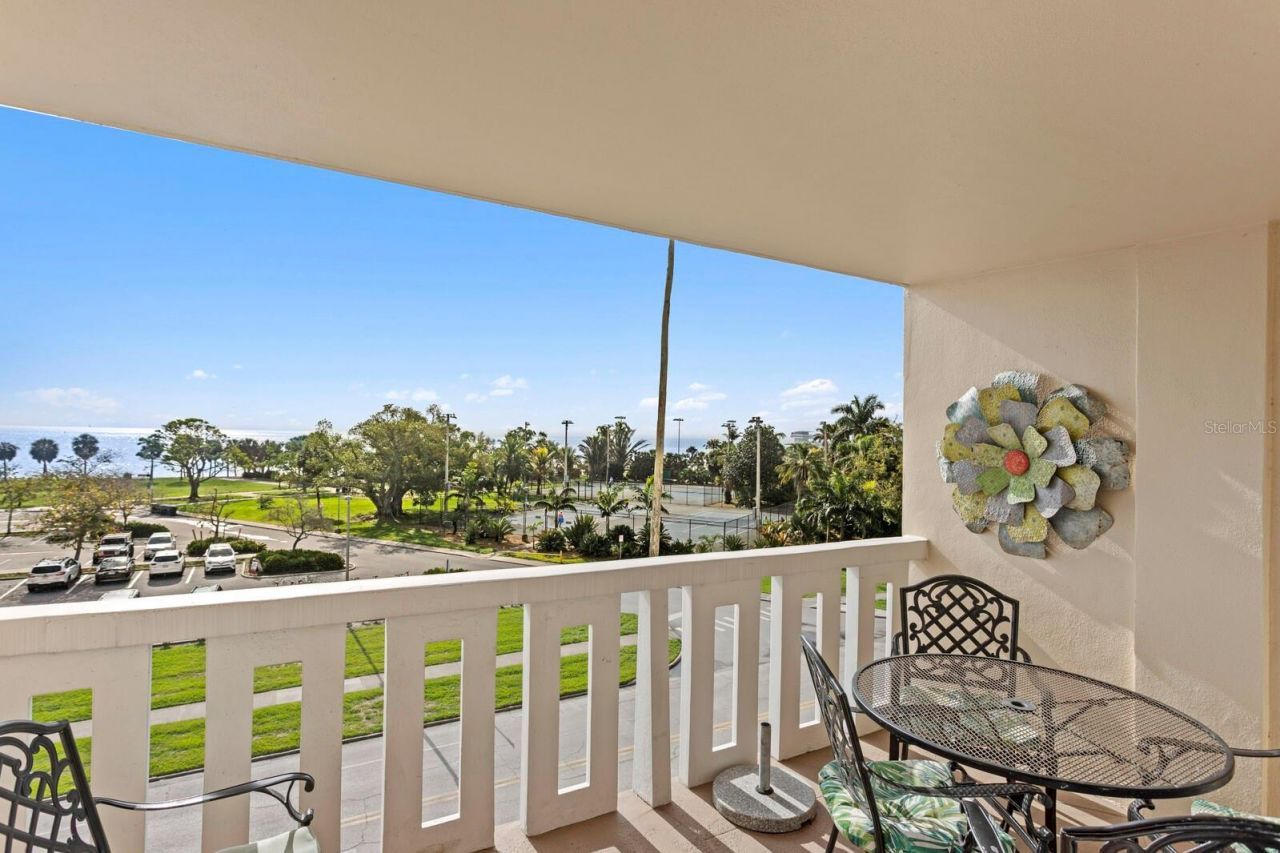 1200 N Shore Drive Ne, Unit 407, Saint Petersburg, FL 33701 Photo