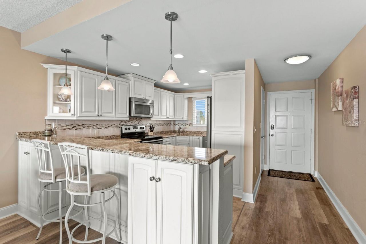 1200 N Shore Drive Ne, Unit 407, Saint Petersburg, FL 33701 Photo