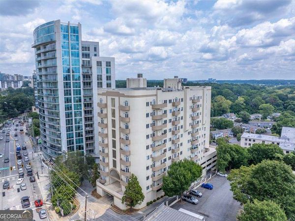 2161 Peachtree Road NE, Unit 605, Atlanta, GA 30309