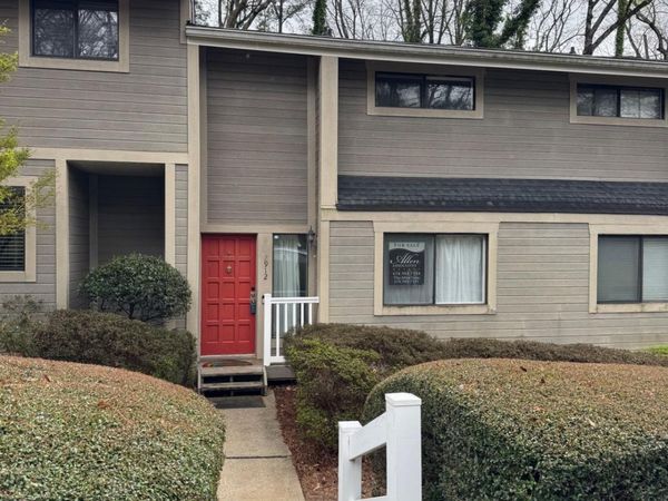 2912 Torreya Way SE, Marietta, GA 30067