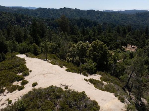 10001 West Drive, Felton, CA 95018