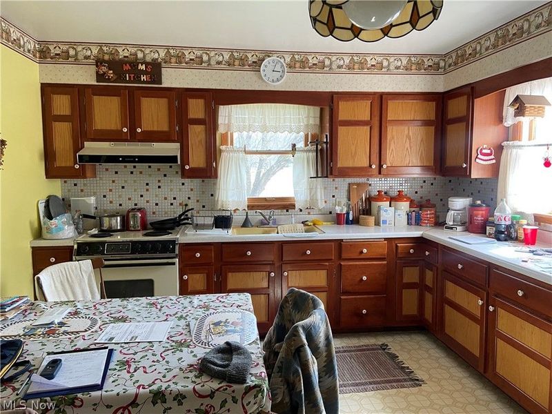 5671 E State Road, Newcomerstown, OH 43832 Photo 16