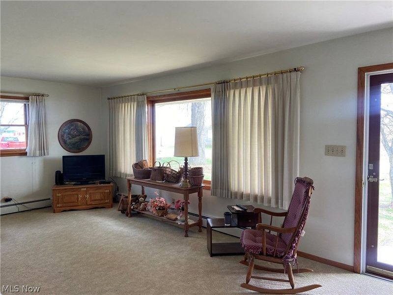 5671 E State Road, Newcomerstown, OH 43832 Photo 3