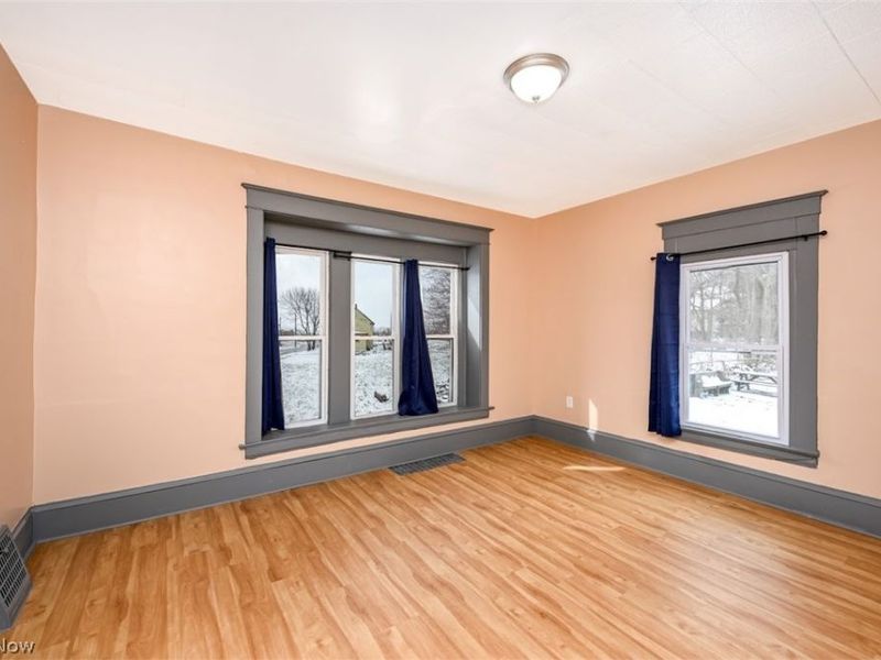 1060 Yale Street, Akron, OH 44301 Photo 20