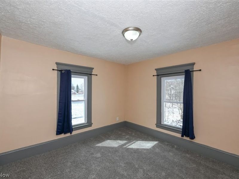 1060 Yale Street, Akron, OH 44301 Photo 25