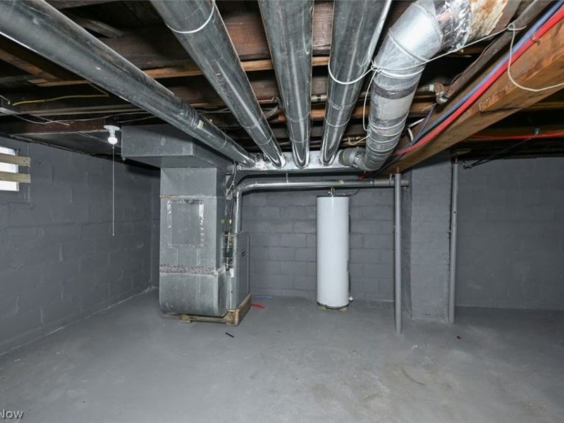 1060 Yale Street, Akron, OH 44301 Photo 35