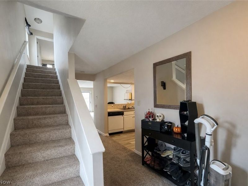 633 Lakeview Drive S, Grove City, OH 43123 Photo 17