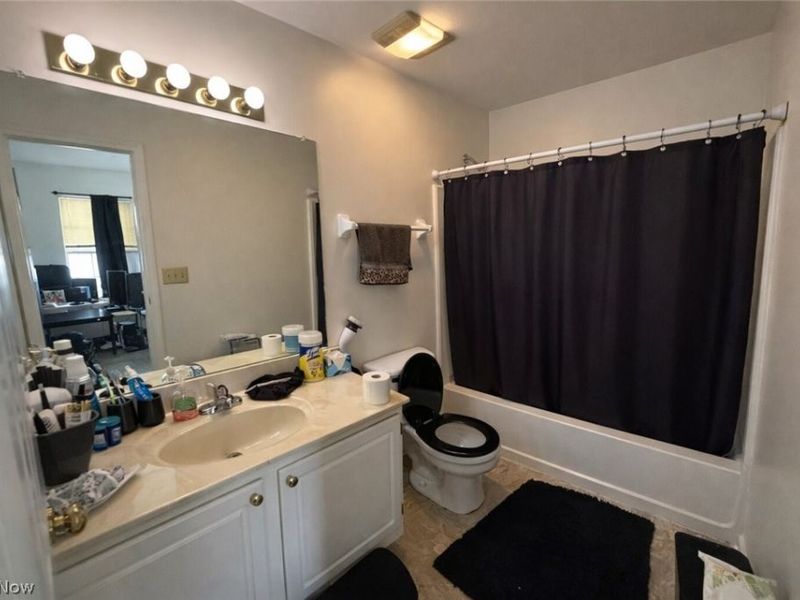 633 Lakeview Drive S, Grove City, OH 43123 Photo 18