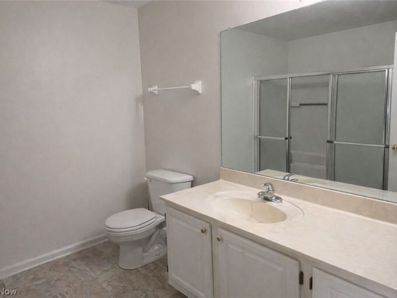 633 Lakeview Drive S, Grove City, OH 43123 Photo 29