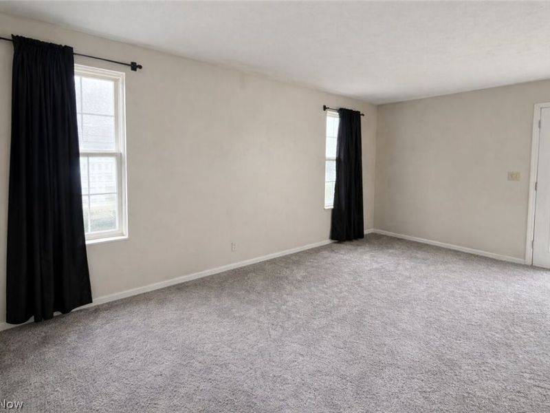 633 Lakeview Drive S, Grove City, OH 43123 Photo 5