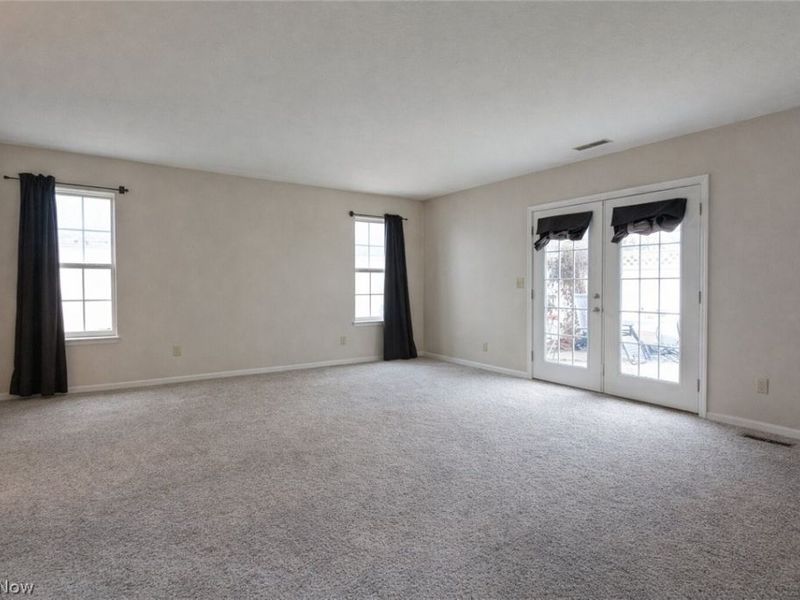 633 Lakeview Drive S, Grove City, OH 43123 Photo 6