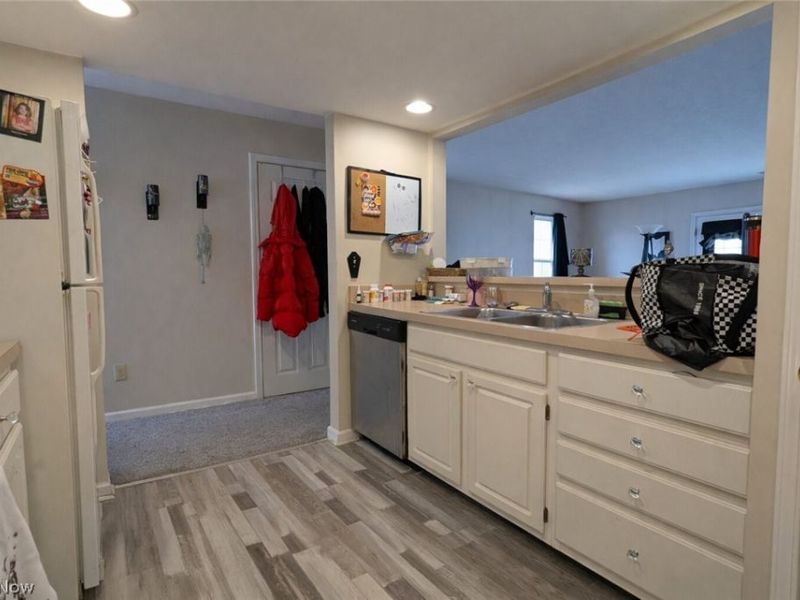 633 Lakeview Drive S, Grove City, OH 43123 Photo 9