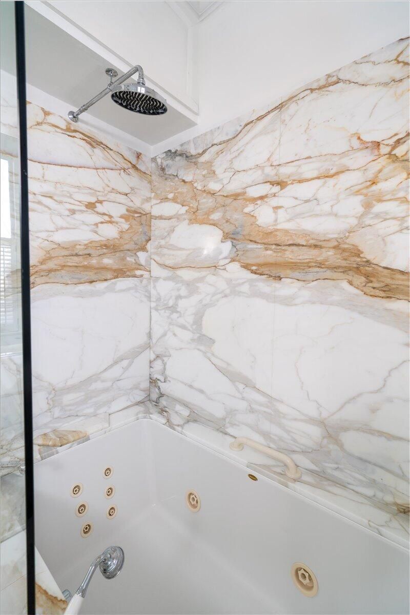 180 Broad Street Photo 25