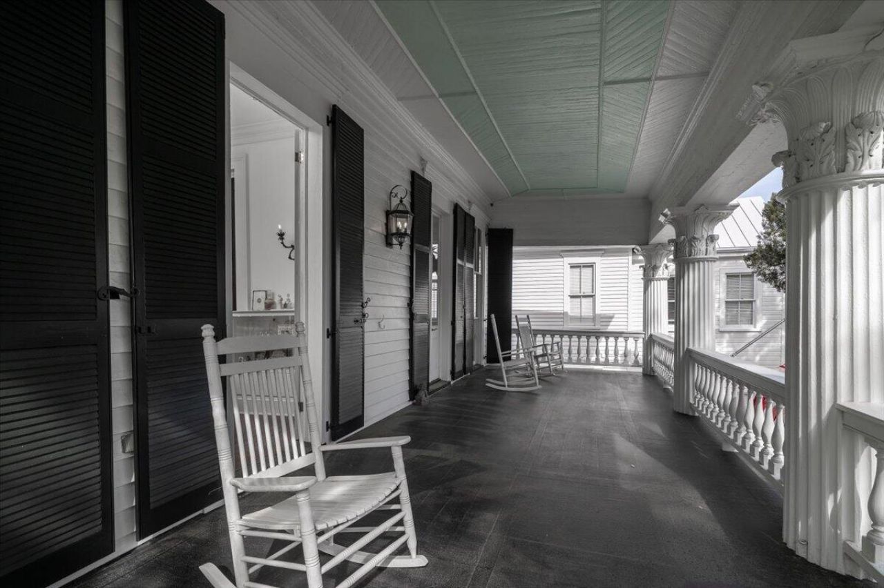 180 Broad Street Photo 29