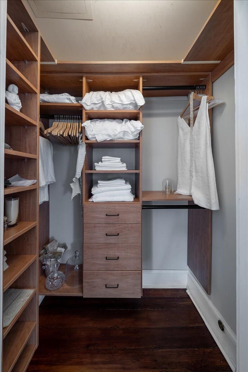 180 Broad Street Photo 35