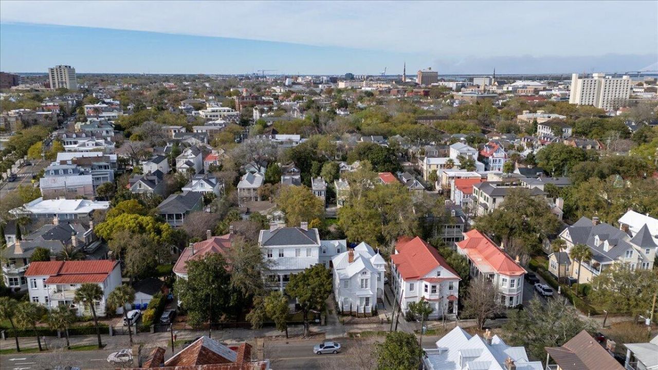 180 Broad Street Photo 53