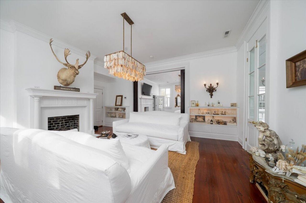 180 Broad Street Photo 6