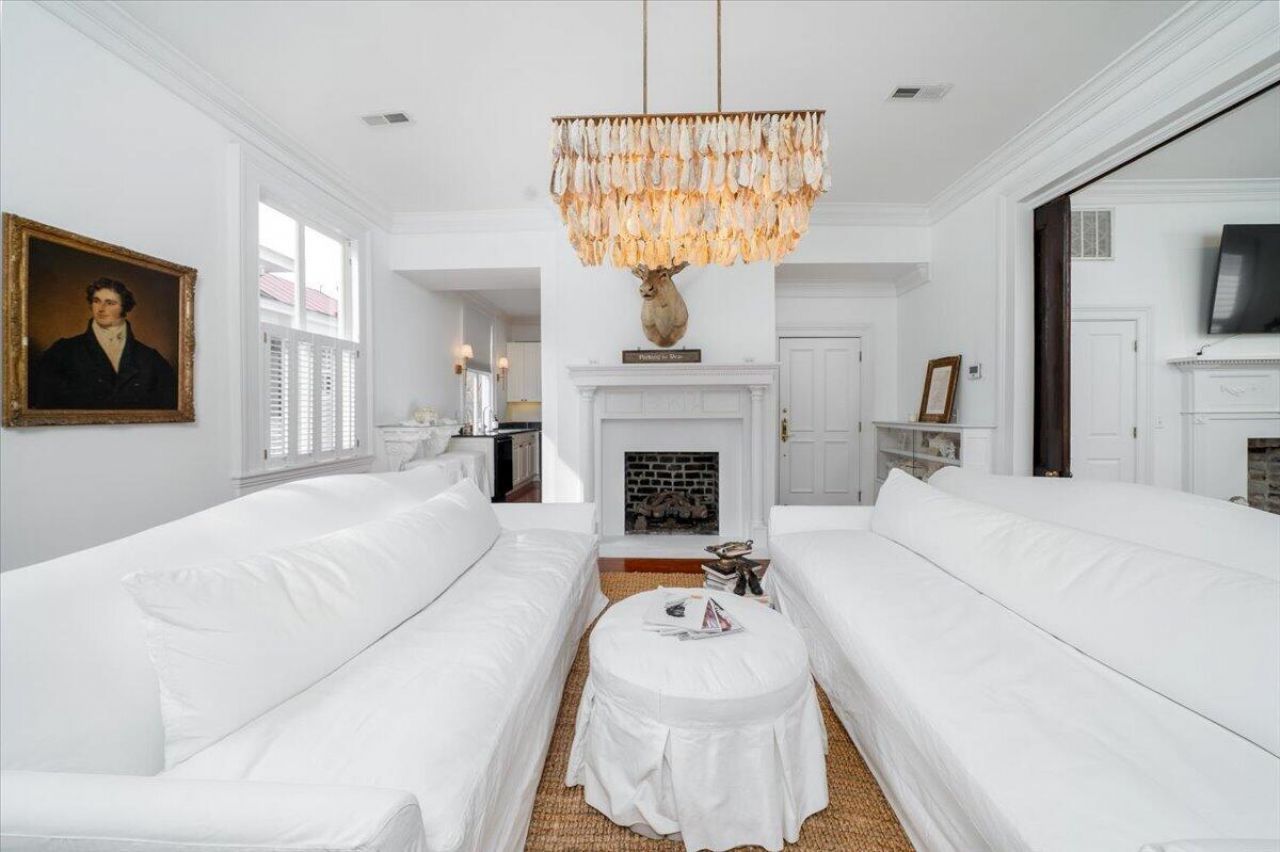 180 Broad Street Photo 7