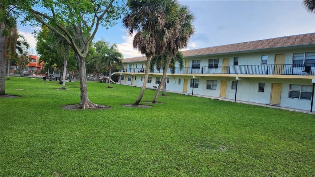 4160 NW 21st Street, Unit A246, Lauderhill, FL 33313 Photo