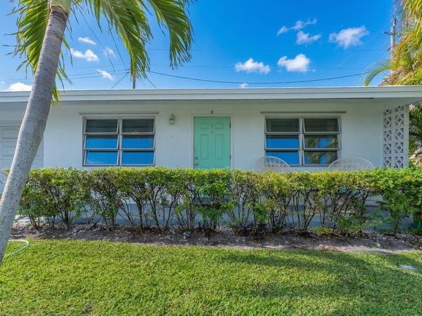 722 Ridge Road, Lantana, FL 33462