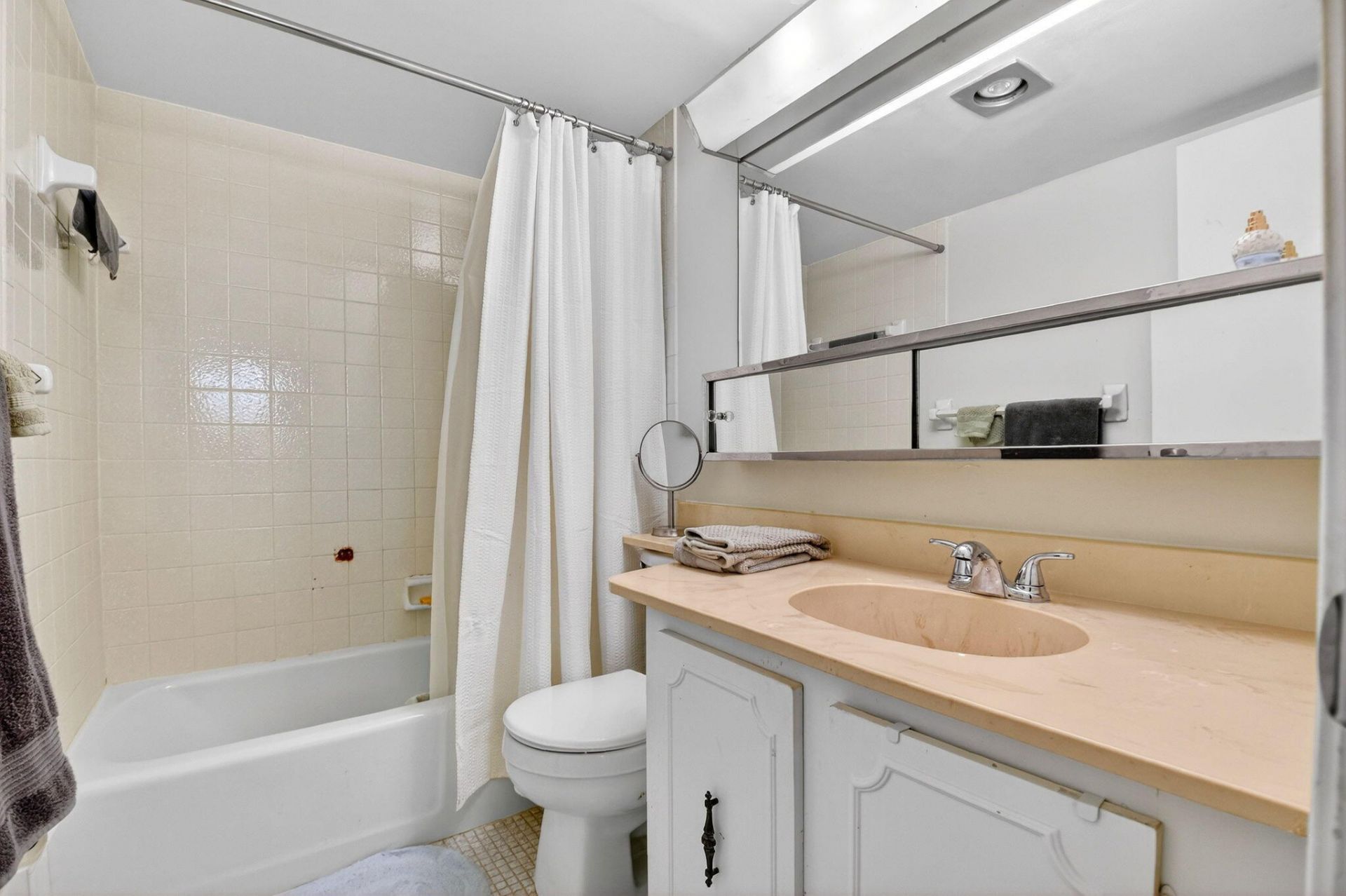 2010 S Federal Highway, Unit 202, Boynton Beach, FL 33435 Photo