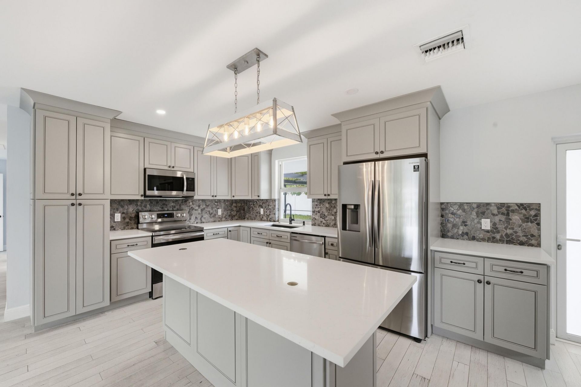 2120 NE 62nd Court, Fort Lauderdale, FL 33308 Photo