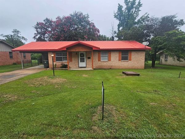 807 NE 5th, Antlers, OK 74523