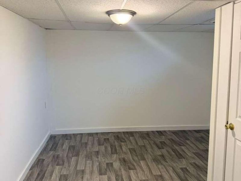 693 Maurine Drive, Columbus, OH 43228 Photo 24