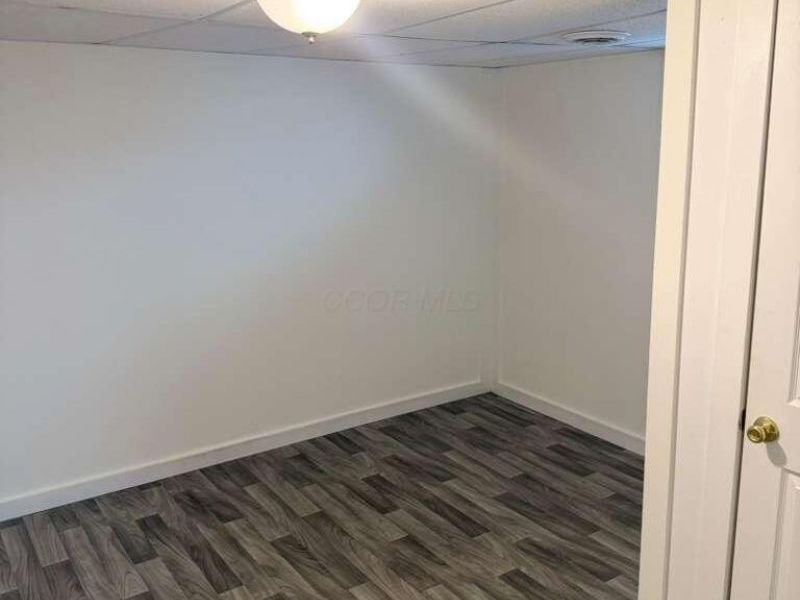 693 Maurine Drive, Columbus, OH 43228 Photo 25