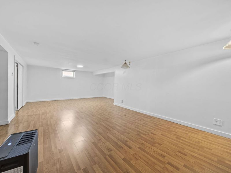 693 Maurine Drive, Columbus, OH 43228 Photo 31