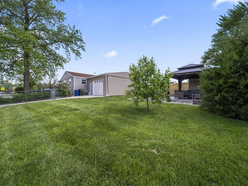 693 Maurine Drive, Columbus, OH 43228 Photo 46