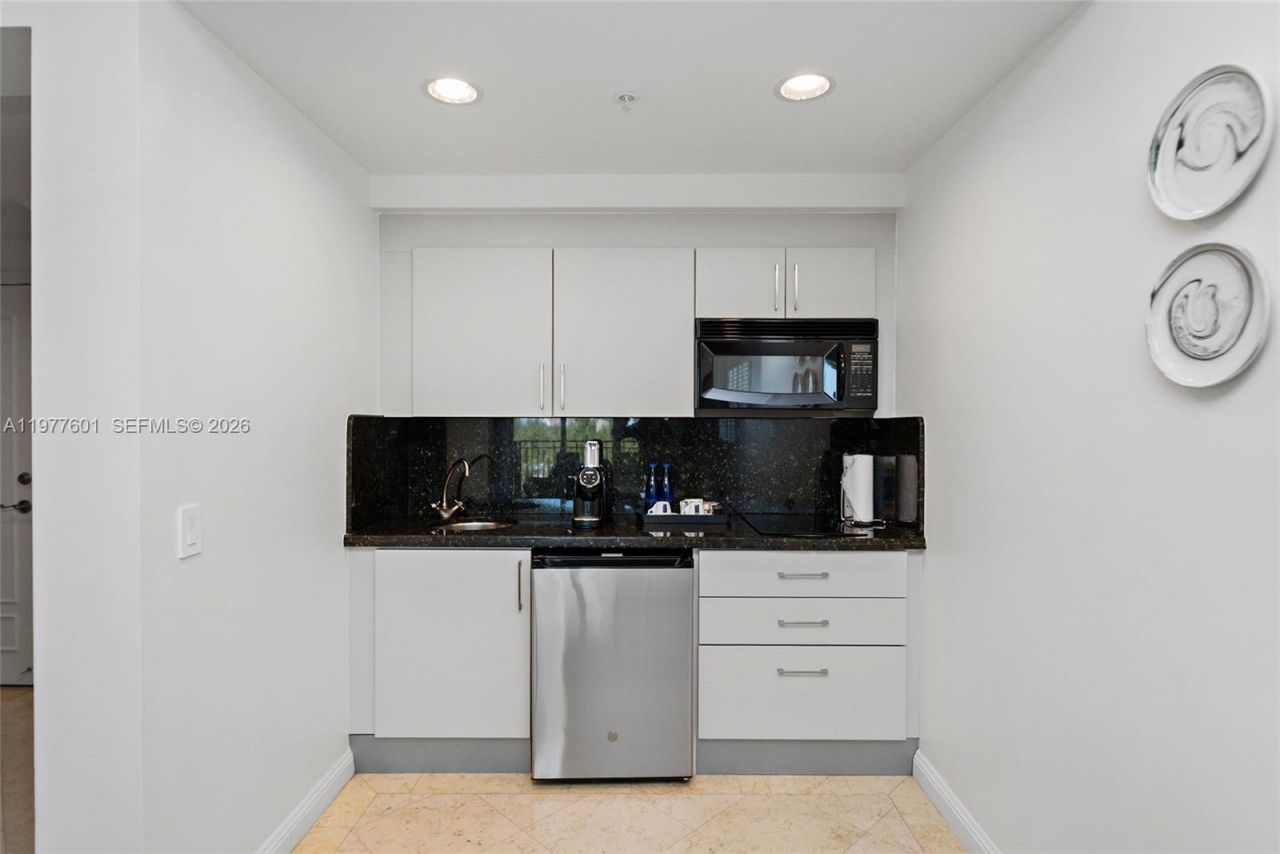 601 N Fort Lauderdale Beach Blvd, Unit 712, Fort Lauderdale, FL 33304 Photo