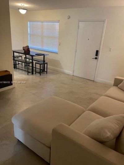 6620 W 2nd Ct , Unit 305, Hialeah, FL 33012 Photo