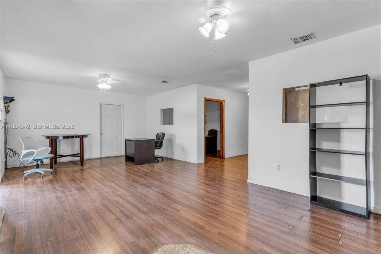 20601 SW 194th Ave , Miami, FL 33187 Photo