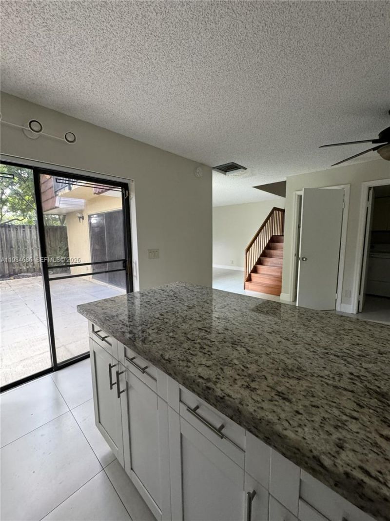 716 NW 98th Way, Plantation, FL 33324 Photo