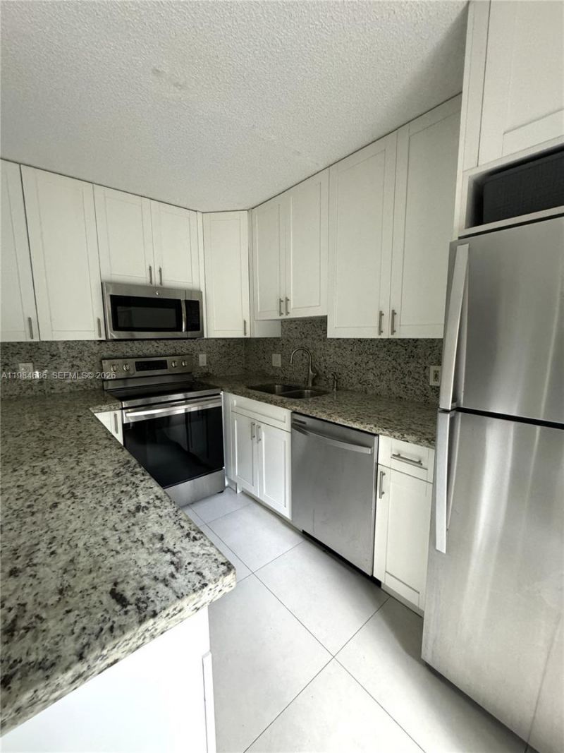 716 NW 98th Way, Plantation, FL 33324 Photo