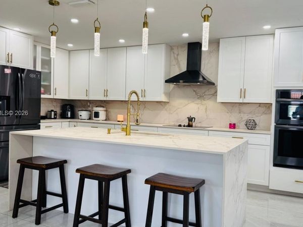 9770 SW 13th Ter , Miami, FL 33174