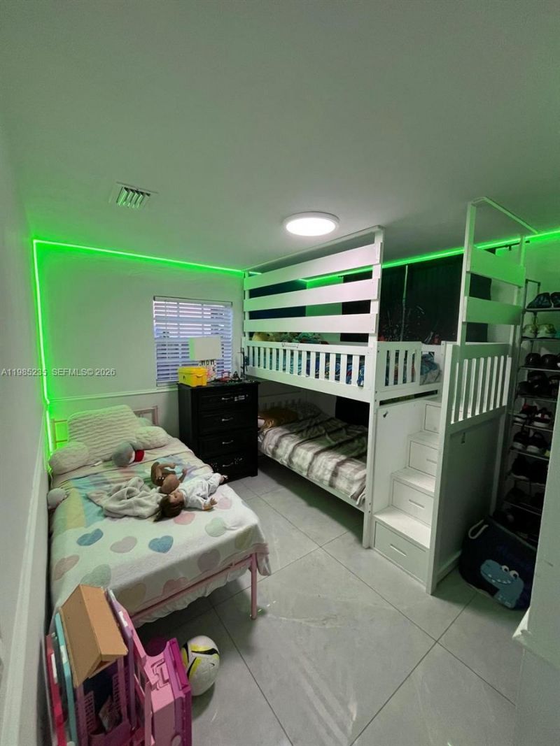 9770 SW 13th Ter , Miami, FL 33174 Photo