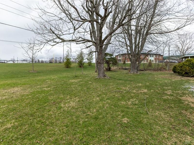 118 Redwood Drive, Greenville, OH 45331 Photo 18