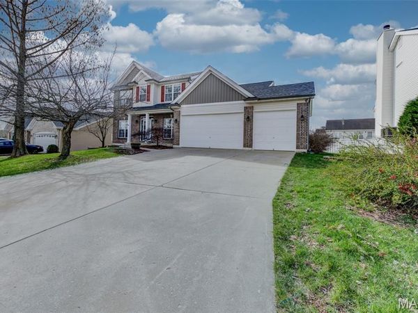 140 Park Ridge Drive, O'Fallon, MO 63366