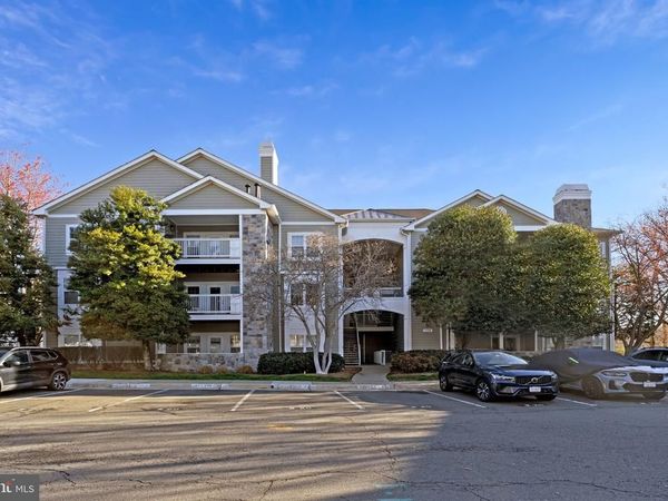 1720 LAKE SHORE CREST DRIVE, Unit 26, RESTON, VA 20190