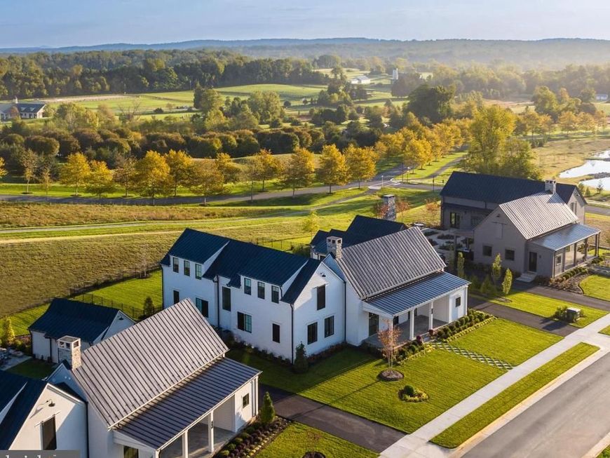 604 Martingale Ridge Drive, Middleburg, VA 20117 Main Photo