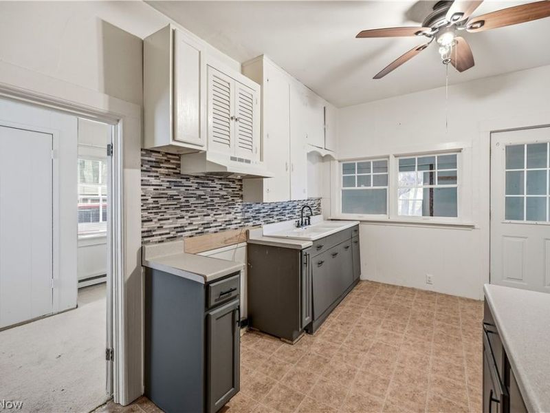 23042 South Street, Homeworth, OH 44287 Photo 15